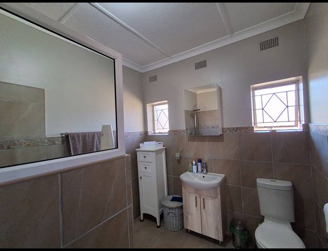 3 BEDROOM FREESTANDING FOR SALE IN STILFONTEIN EXT 4